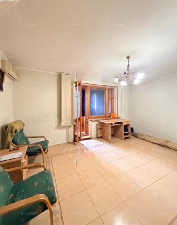 Квартира, 2-кімн., Харьков, Защитников Украины метро, Героев Харькова пр-т