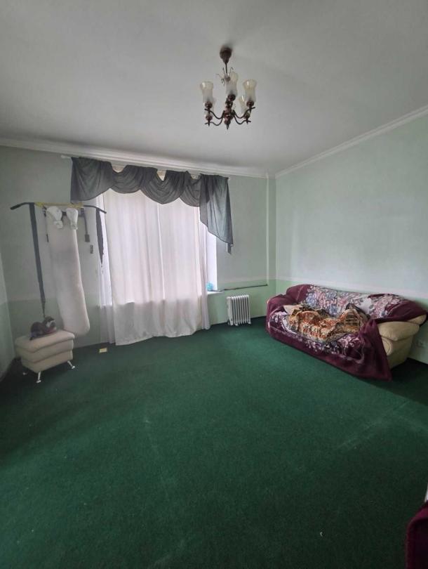 Квартира, 3-кімн., Харьков, Госпром, Чичибабина (Котовского)