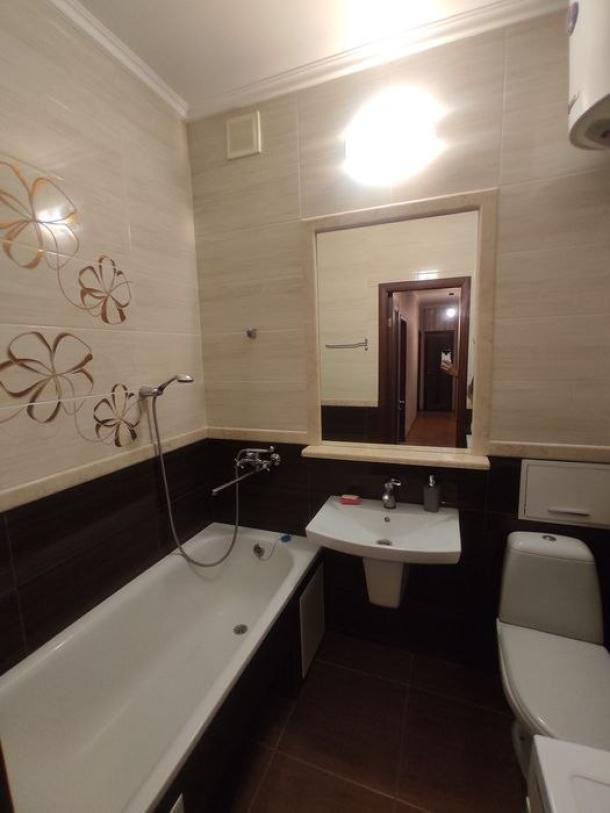 Квартира, 2-кімн., Харьков, Алексеевка, Победы пр.