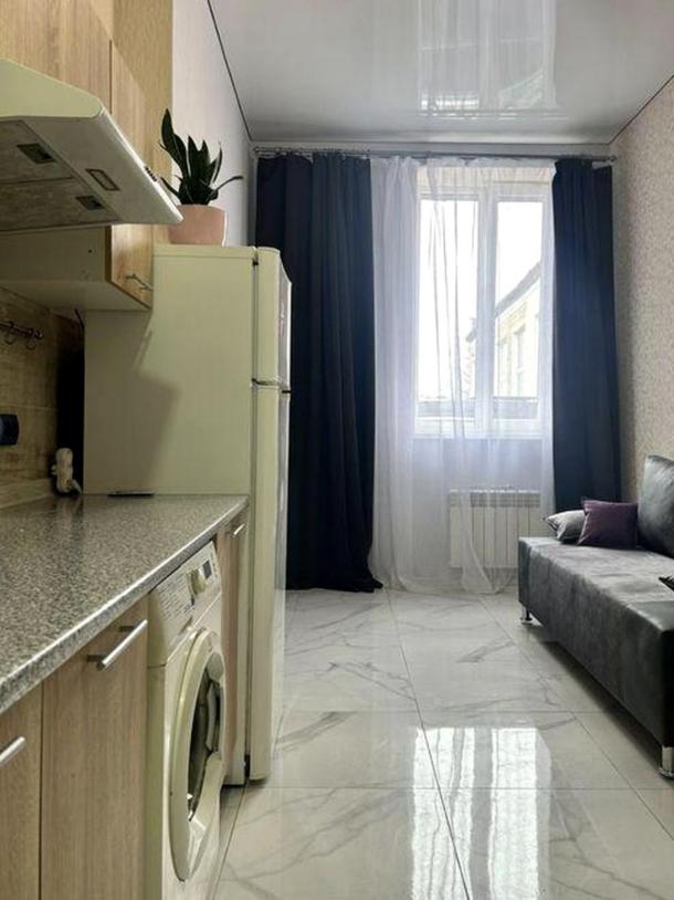 Купить гостинка, Харьков, Центр, Нетеченская набережная