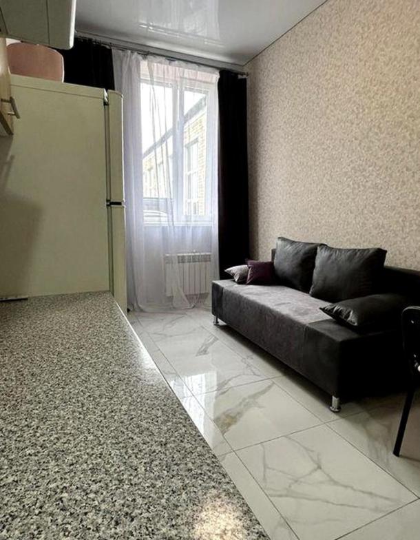 Гостинка, Харьков, Центр, Нетеченская набережная