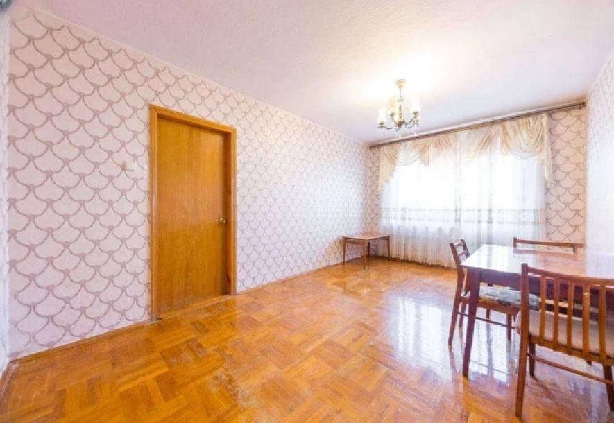 Квартира, 2-кімн., Харьков, Павлово Поле, Старицкого