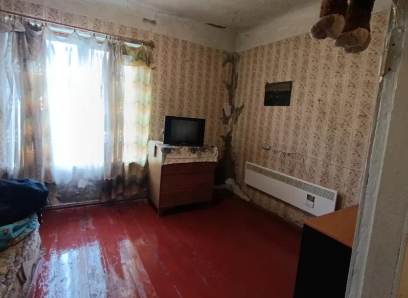 Квартира, 2-кімн., Дергачи, Харьковский район, Хоткевича (Октябрьская, Воровского)