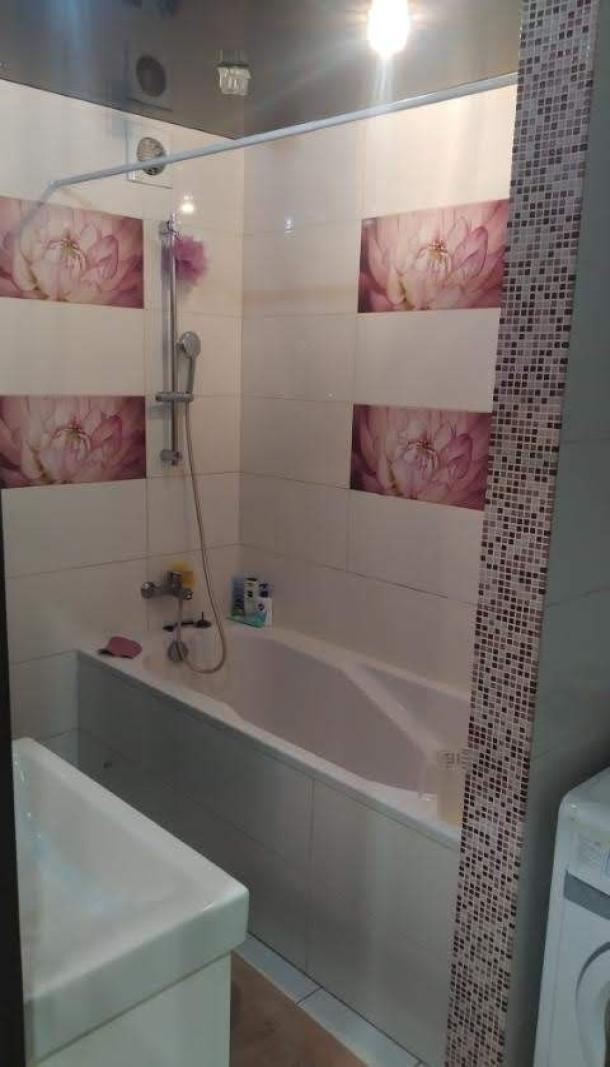 Квартира, 2-кімн., Харьков, Павлово Поле, 23 Августа