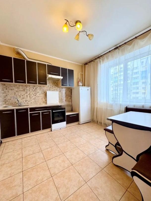 Квартира, 1-кімн., Харьков, Жуковского поселок, Дача 55