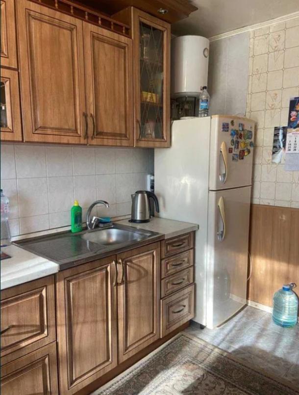 Квартира, 3-кімн., Харьков, Одесская, Аэрокосмический просп. (Гагарина проспект)