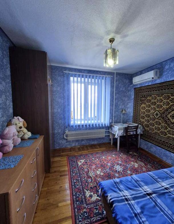 Квартира, 3-кімн., Харьков, Завод Шевченко, Николая Бажана (Кривомазова)