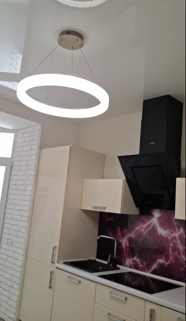 Гостинка, Харьков, Старая Салтовка, Салтовское шоссе