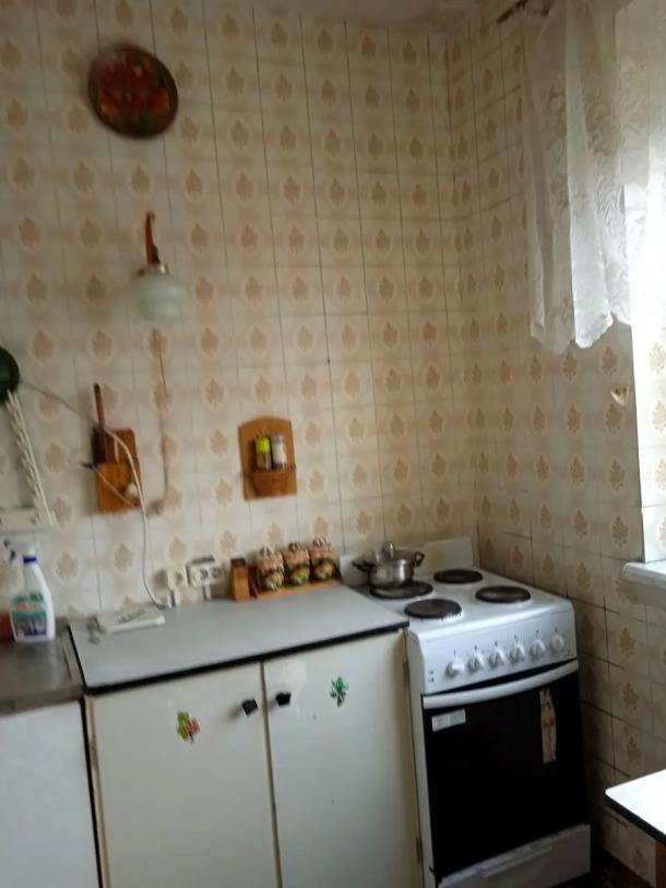 Квартира, 2-кімн., Харьков, Алексеевка, Ахсарова