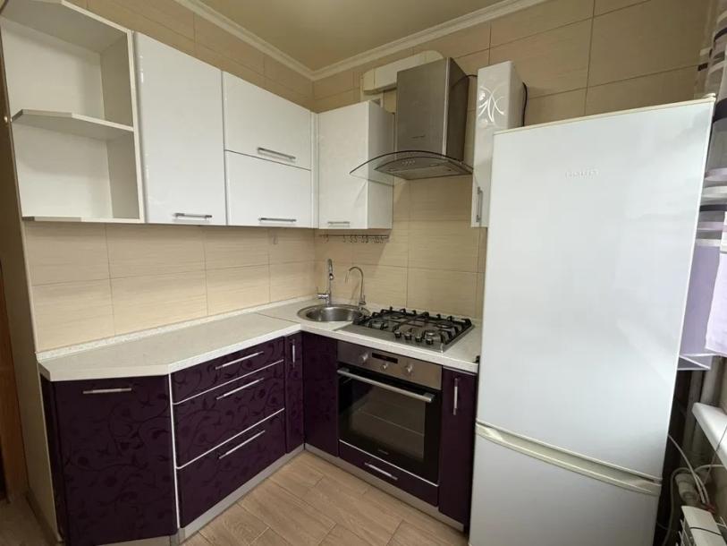 Квартира, 2-кімн., Харьков, Одесская, Аэрокосмический просп. (Гагарина проспект)