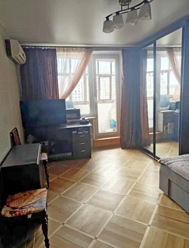 Квартира, 2-кімн., Харьков, Алексеевка, Победы пр.