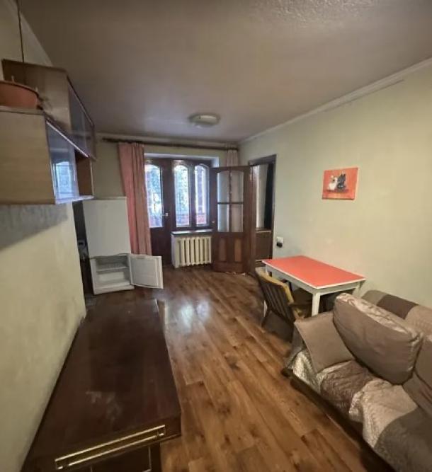 Квартира, 2-кімн., Харьков, Гагарина метро , Аэрокосмический просп. (Гагарина проспект)