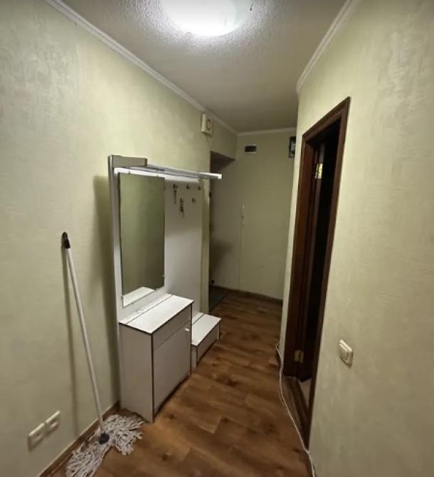 Квартира, 2-кімн., Харьков, Гагарина метро , Аэрокосмический просп. (Гагарина проспект)