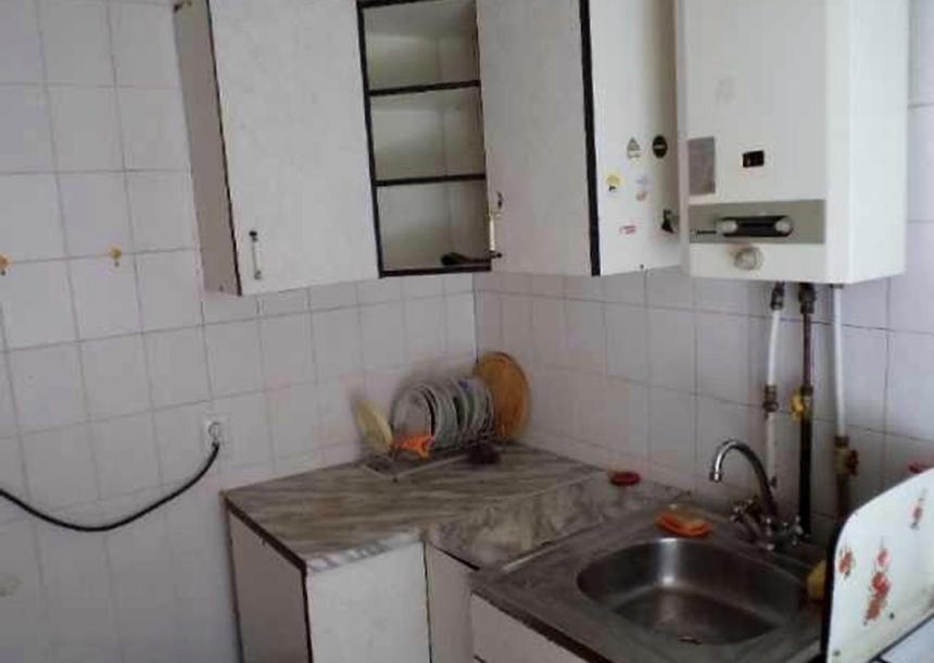 Квартира, 1-кімн., Харьков, Павлово Поле, 23 Августа