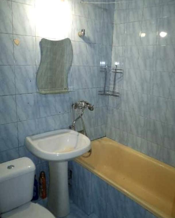 Квартира, 1-кімн., Харьков, Павлово Поле, 23 Августа