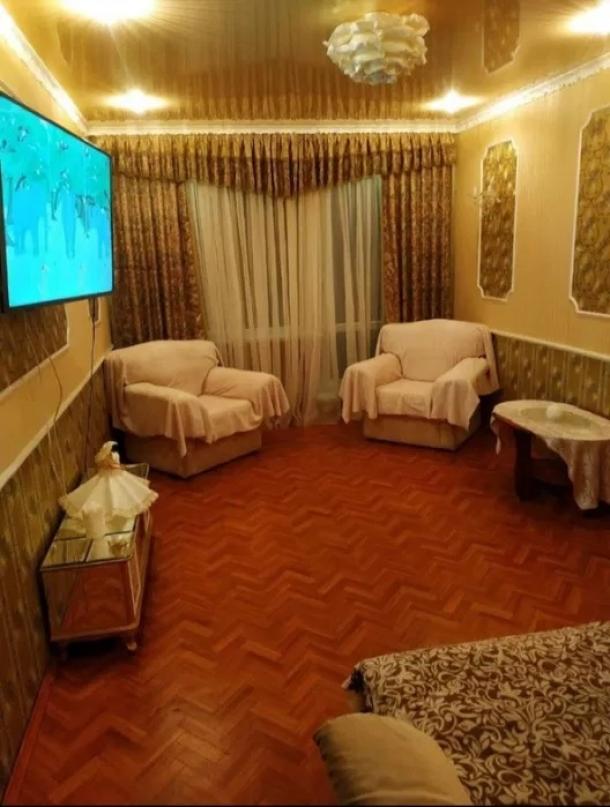 Квартира, 3-кімн., Харьков, 602м/р, Юбилейный пр. (50 лет ВЛКСМ пр.)