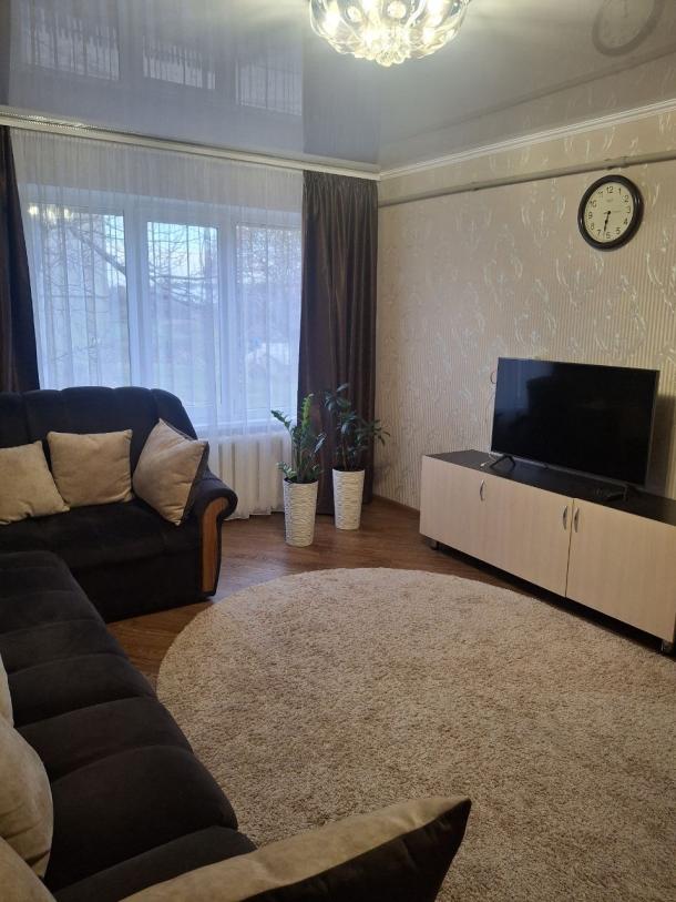 Квартира, 3-кімн., Богодухов, Богодуховский район, Демьяна Бедного