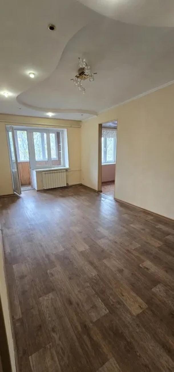 Квартира, 3-кімн., Харьков, Новые Дома, Харьковских Дивизий