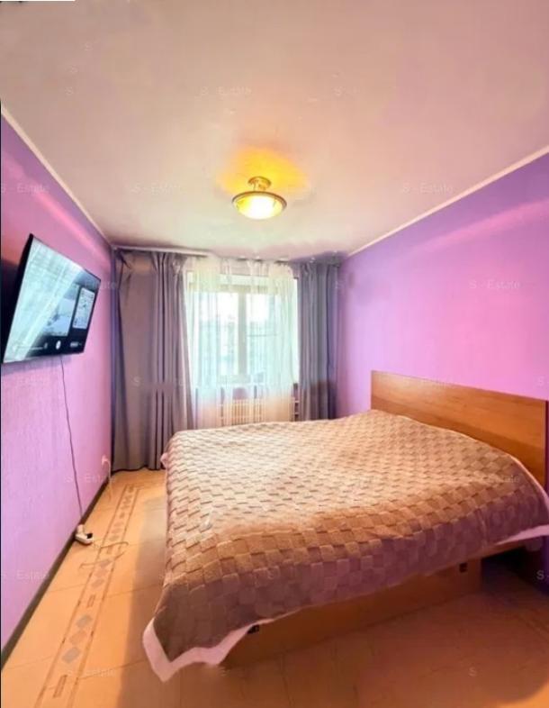 Квартира, 2-кімн., Харьков, Защитников Украины метро, Героев Харькова пр-т