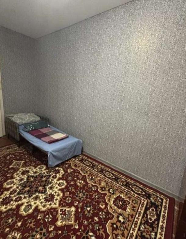 Квартира, 2-кімн., Чугуев, Чугуевский район, Староникольская (К. Либкнехта)