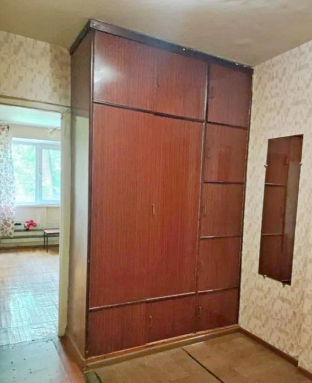 Квартира, 2-кімн., Чугуев, Чугуевский район, Гвардейская