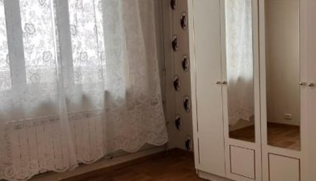 Квартира, 4-кімн., Харьков, 1 Северная Салтовка, Леся Сердюка (Командарма Корка)