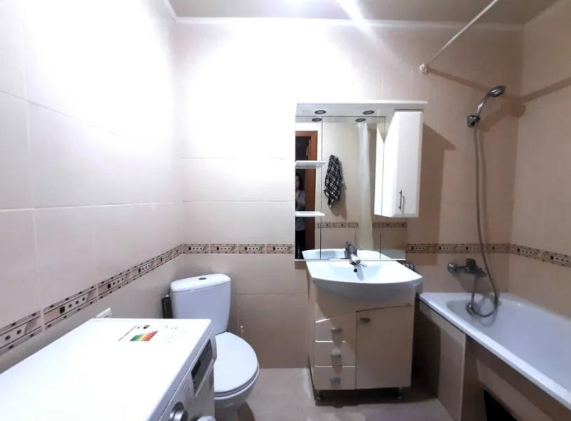 Квартира, 2-кімн., Харьков, Старая Салтовка, Белостокский пер.