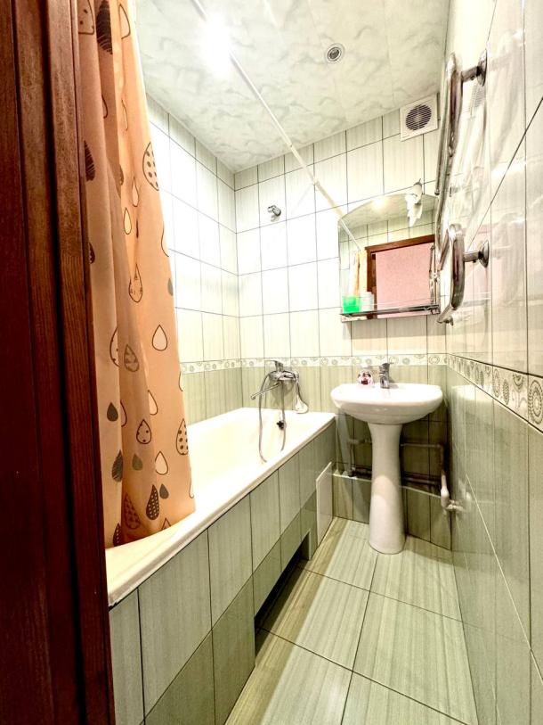 Квартира, 1-кімн., Харьков, Алексеевка, Людвига Свободы пр.