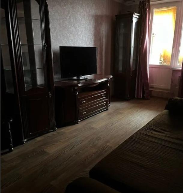 Квартира, 3-кімн., Харьков, Алексеевка, Победы пр.