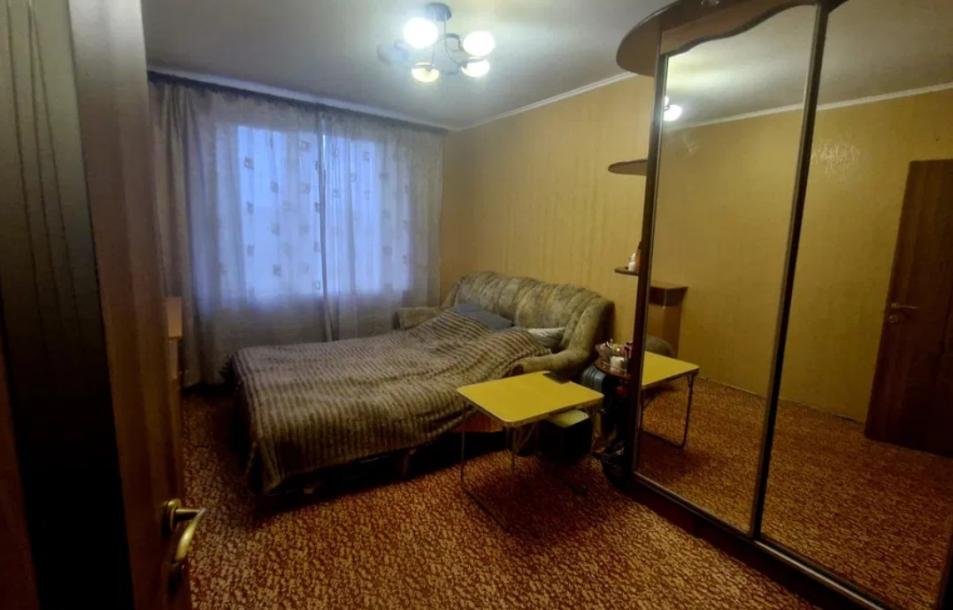 Квартира, 3-кімн., Харьков, Холодная Гора, Холодногорская (Елизарова)