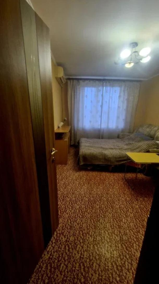 Квартира, 3-кімн., Харьков, Холодная Гора, Холодногорская (Елизарова)