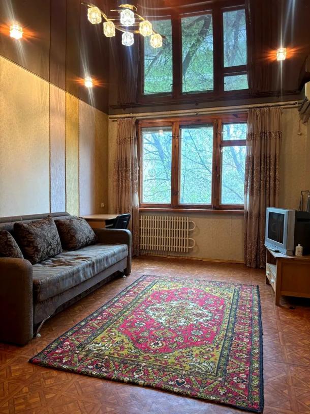 Квартира, 1-кімн., Харьков, Гагарина метро , Аэрокосмический просп. (Гагарина проспект)