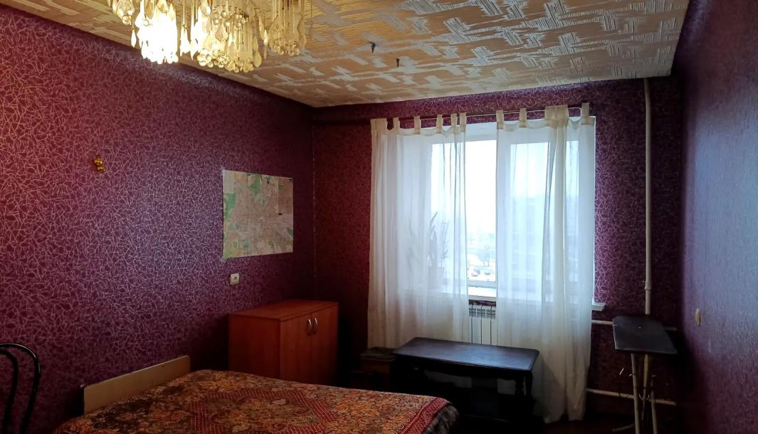 Квартира, 3-кімн., Харьков, Гагарина метро , Гимназическая наб. (Красношкольная набережная)