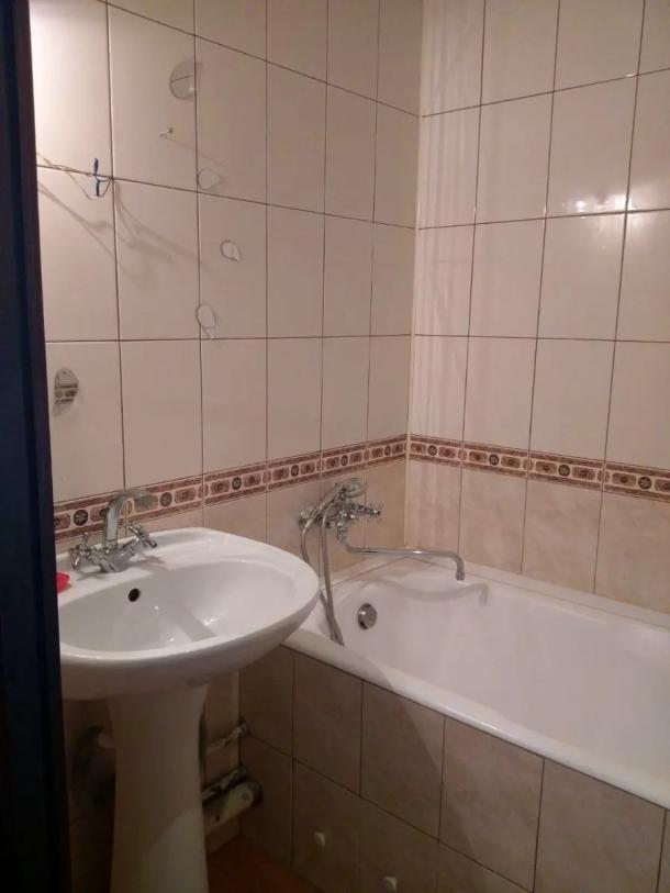 Квартира, 2-кімн., Харьков, Алексеевка, Ахсарова