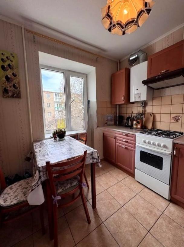 Квартира, 2-кімн., Харьков, Пятихатки, Академика Курчатова проспект