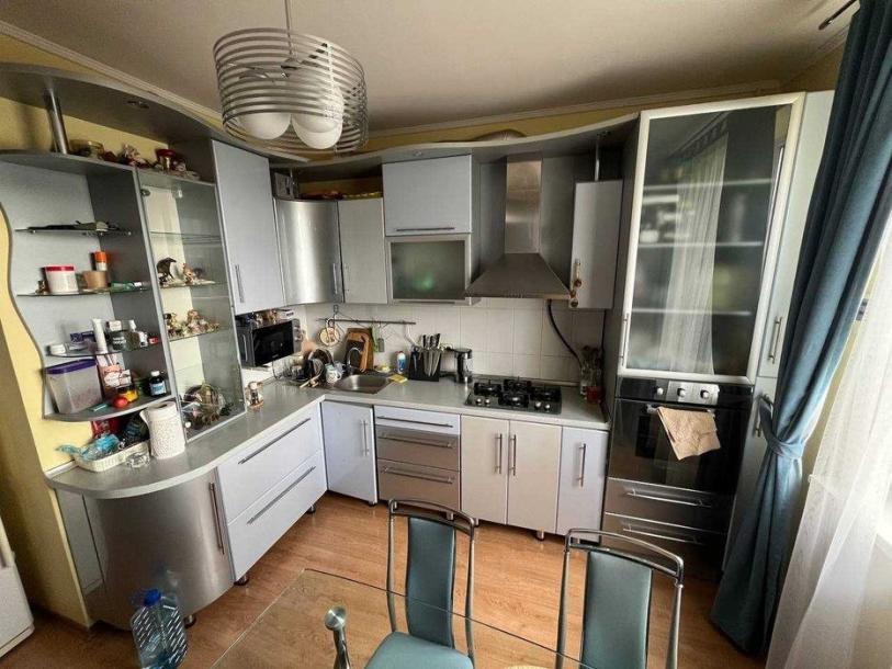 Квартира, 2-кімн., Харьков, Защитников Украины метро, Сергеевская