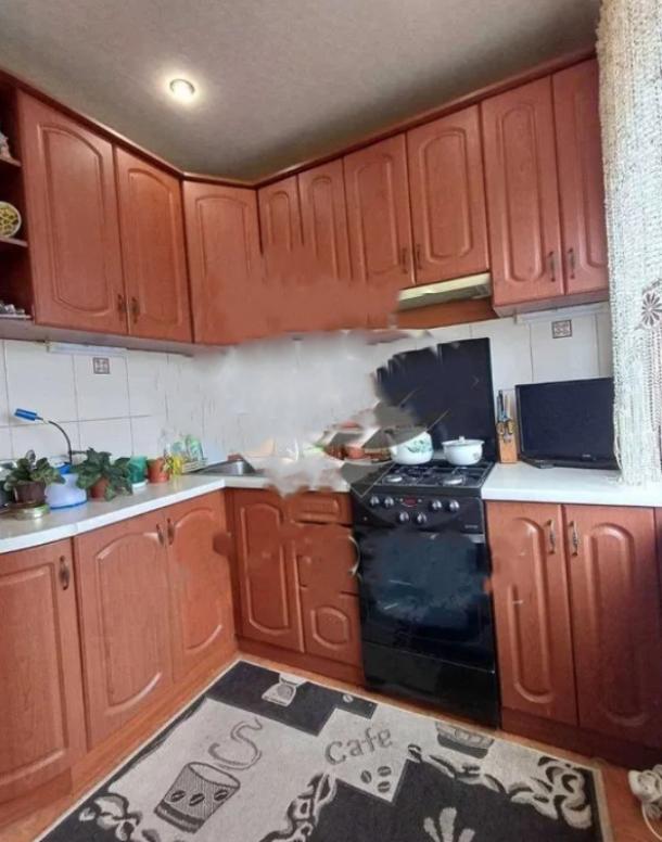 Квартира, 3-кімн., Харьков, Алексеевка, Победы пр.