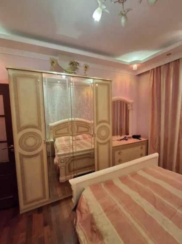 Квартира, 2-кімн., Харьков, Алексеевка, Мирослава Мыслы (Целиноградская)