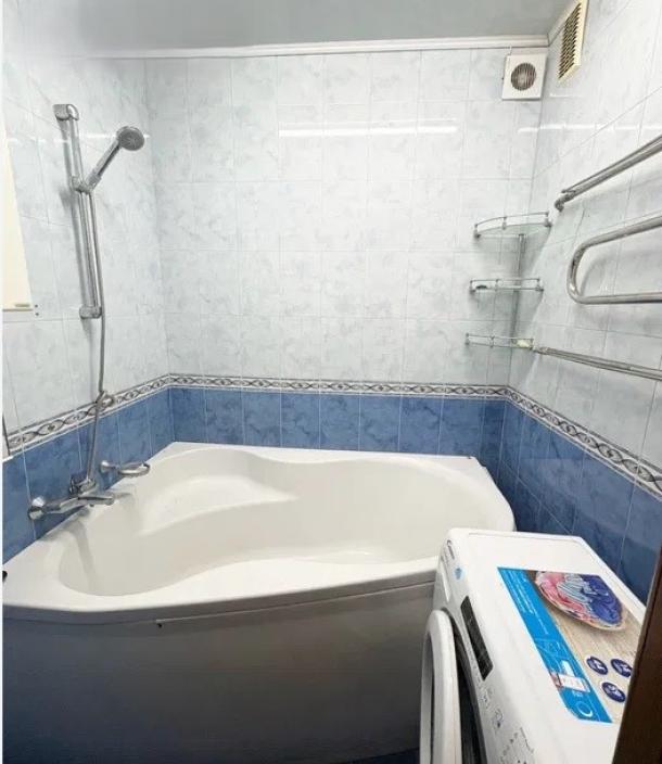 Квартира, 2-кімн., Харьков, 626м/р, Единства (Краснодарская)