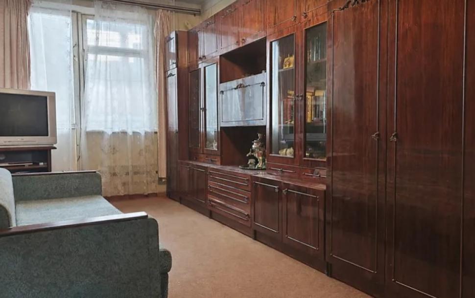 Квартира, 3-кімн., Харьков, 624м/р, Амосова