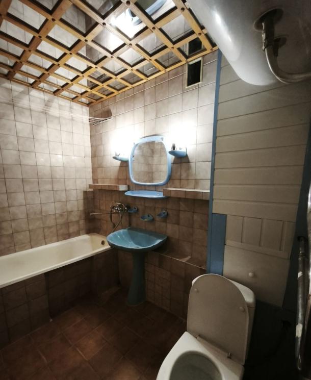 Квартира, 3-кімн., Харьков, 1 Северная Салтовка, Леся Сердюка (Командарма Корка)