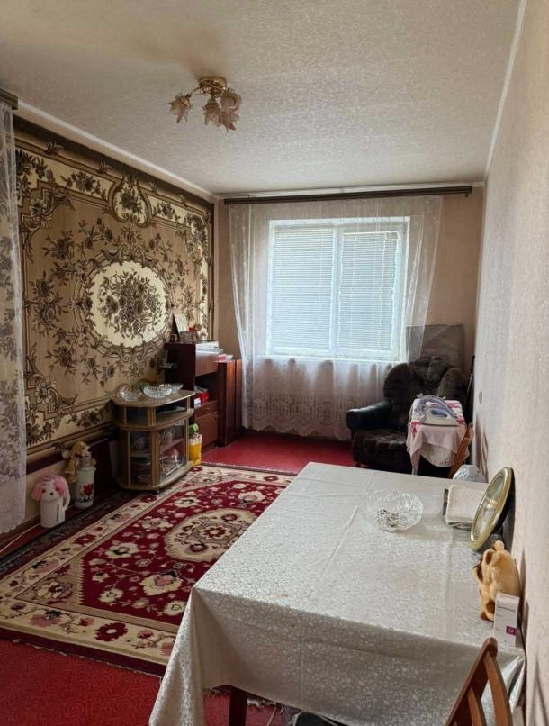 Квартира, 3-кімн., Харьков, 520м/р, Гвардейцев Широнинцев