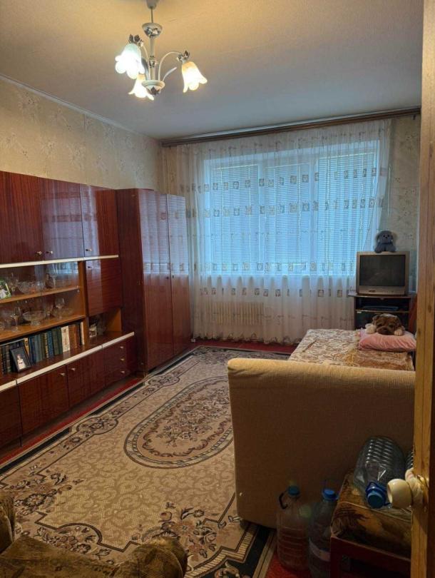 Квартира, 3-кімн., Харьков, 520м/р, Гвардейцев Широнинцев