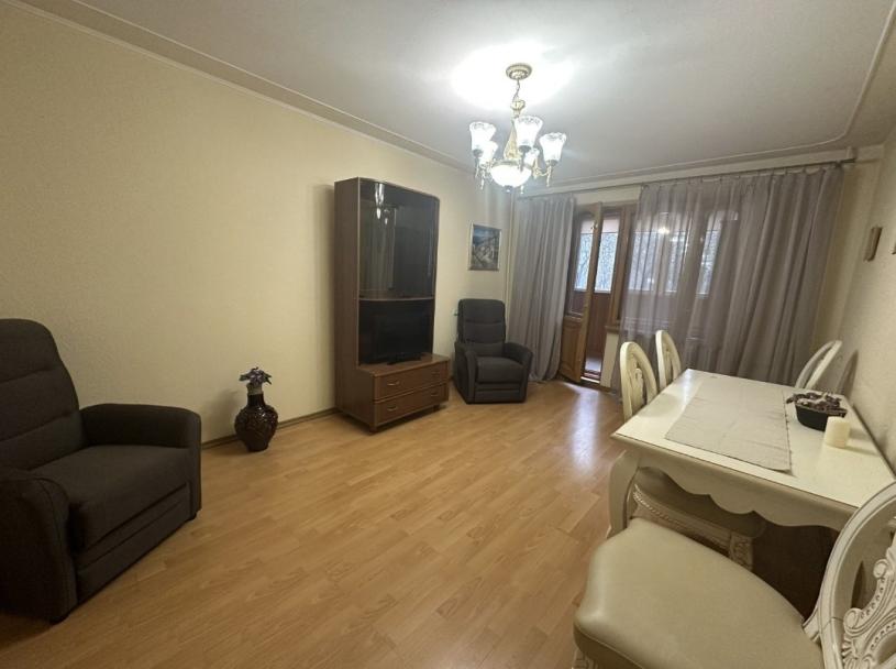 Квартира, 3-кімн., Харьков, Жуковского поселок, Астрономическая