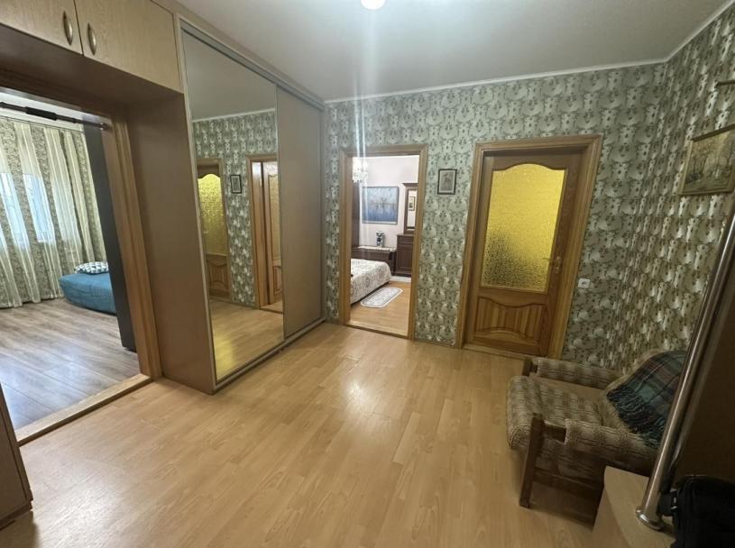 Квартира, 3-кімн., Харьков, Жуковского поселок, Астрономическая