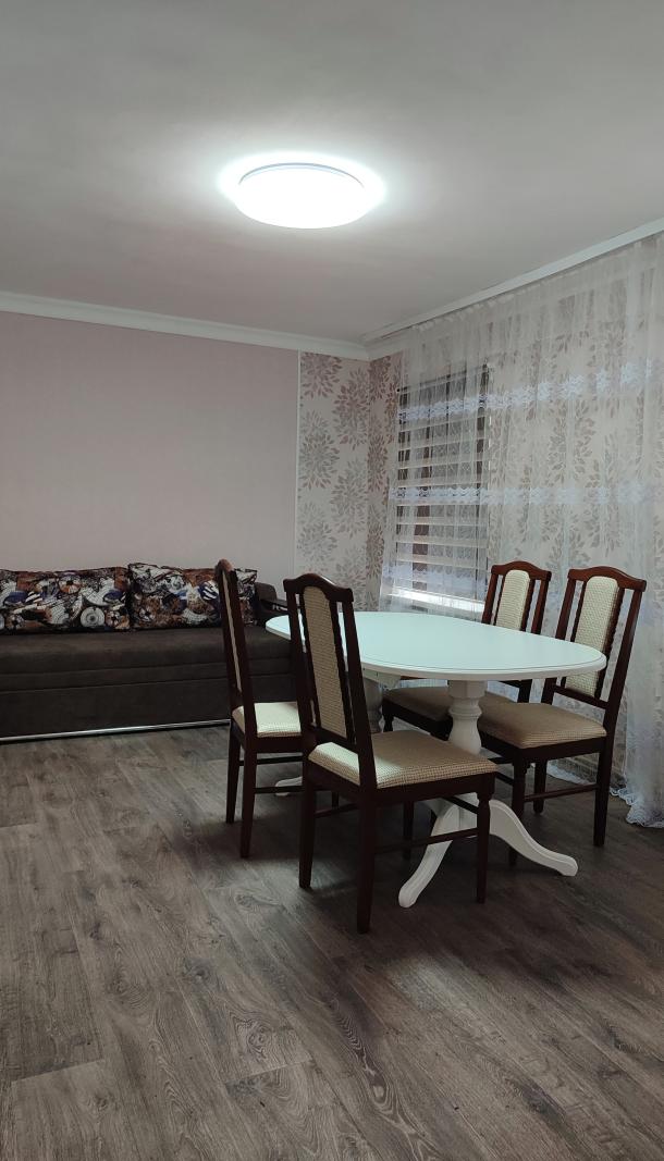 Квартира, 2-кімн., Дергачи, Харьковский район, Кооперативный пер.