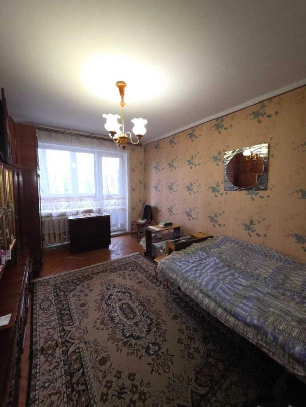 Квартира, 2-кімн., Харьков, 606м/р, Светлая