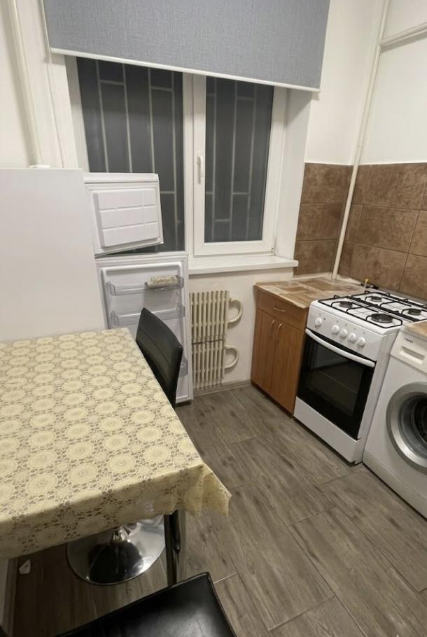 Квартира, 1-кімн., Харьков, 531м/р, Непокоренных (Героев Труда)