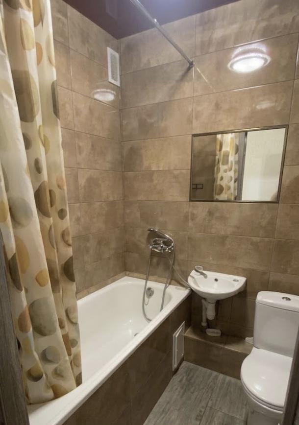 Квартира, 1-кімн., Харьков, 531м/р, Непокоренных (Героев Труда)