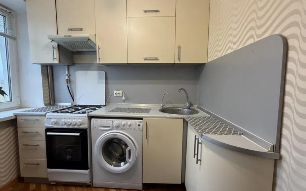 Квартира, 2-кімн., Харьков, Завод Шевченко, Власенко